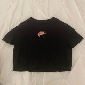 NEW Nike crop top short sleeve T-shirt